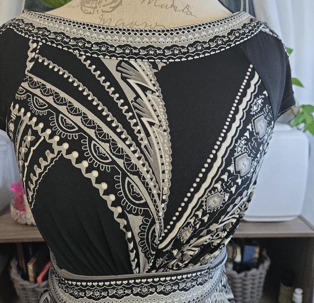 New York & Company Black and Grey Paisley Midi Dress - Picture 2 of 6
